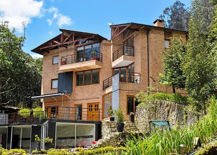 Spectacular House Inside The Colombian Mountains